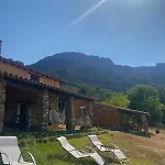 Casa De La Luz-finca La Sierra De 4 Estrellas Completo En El Corazón Del Geoparque De 6 A 12 Personas