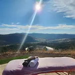 Casa De La Luz-finca La Sierra De 4 Estrellas Completo En El Corazón Del Geoparque De 6 A 12 Personas * Berzocana