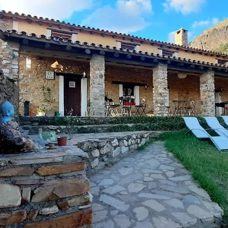 Willa Casa De La Luz-finca La Sierra De 4 Estrellas Completo En El Corazon Del Geoparque De 6 A 12 Personas *