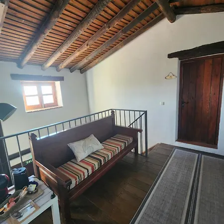 Casa De La Luz-finca La Sierra De 4 Estrellas Completo En El Corazon Del Geoparque De 6 A 12 Personas *