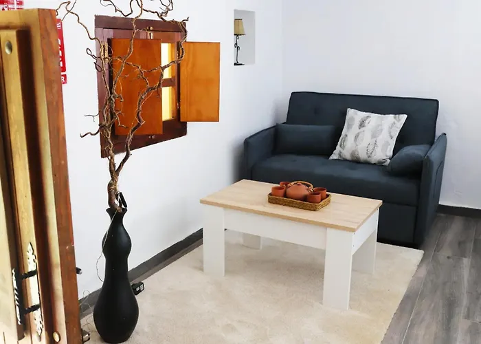 Villa Casa De La Luz-finca La Sierra De 4 Estrellas Completo En El Corazon Del Geoparque De 6 A 12 Personas *